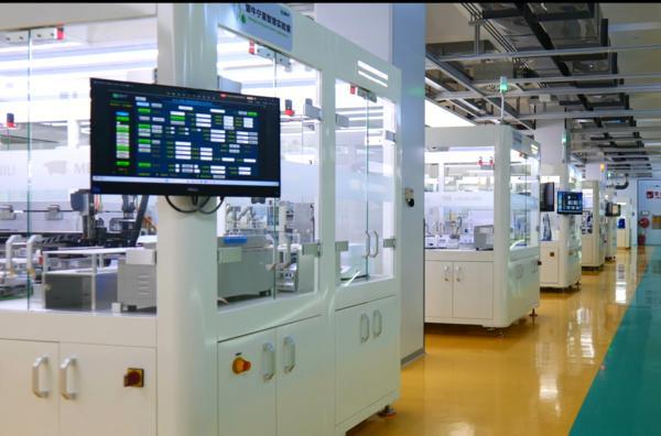 2025世界乳业峰会 蒙牛全球液态奶首座'灯塔工厂'树立数智化转型标杆